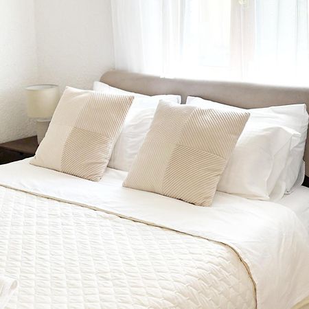 S&P City Center Apartments コトル エクステリア 写真