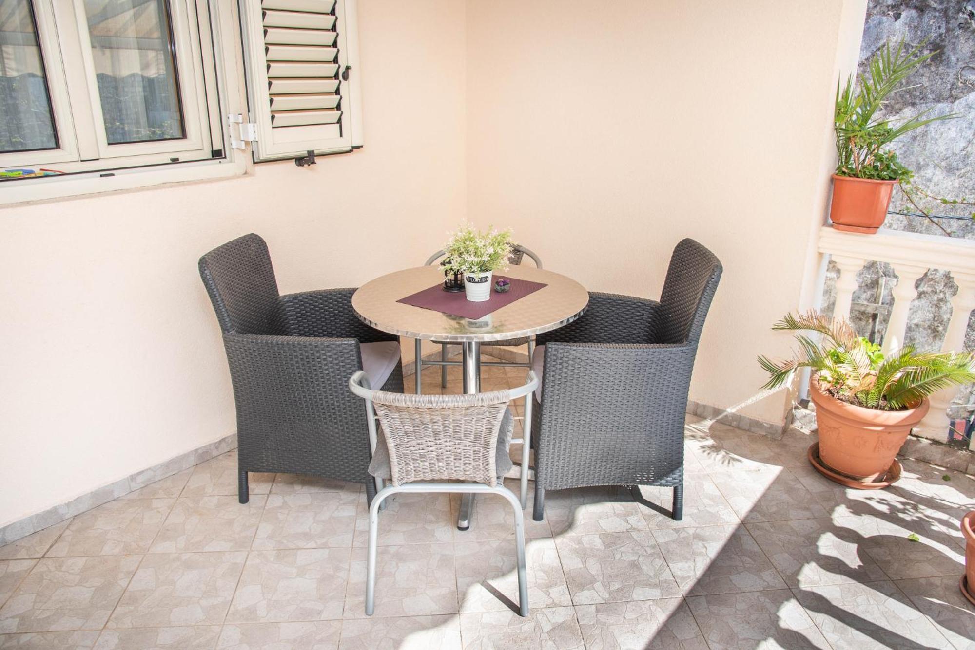 S&P City Center Apartments コトル エクステリア 写真