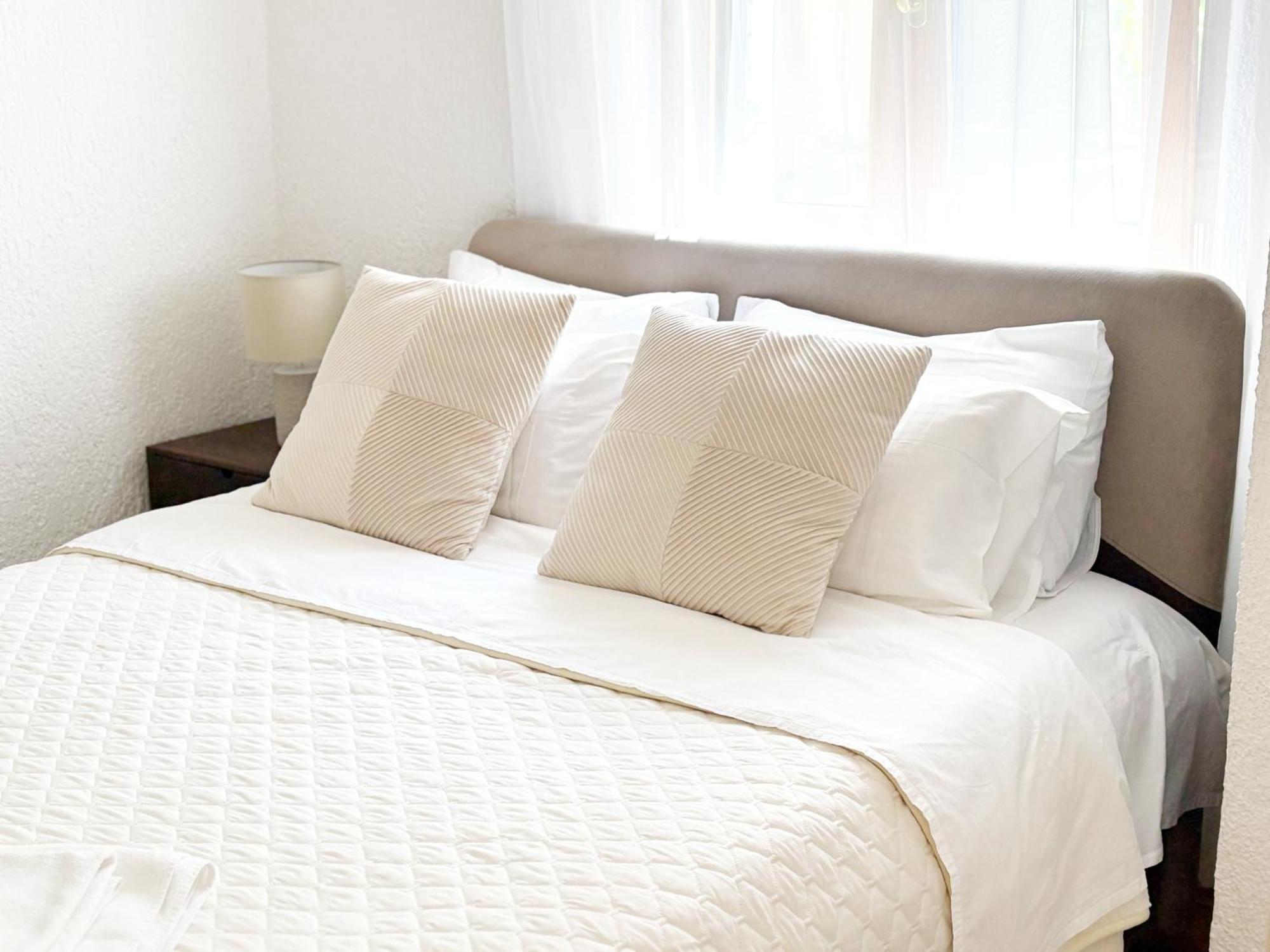 S&P City Center Apartments コトル エクステリア 写真