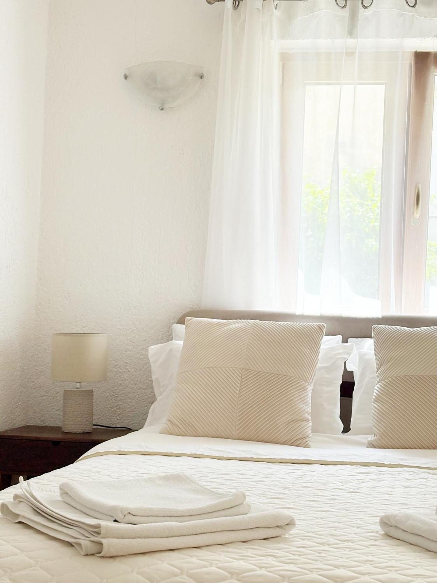 S&P City Center Apartments コトル エクステリア 写真