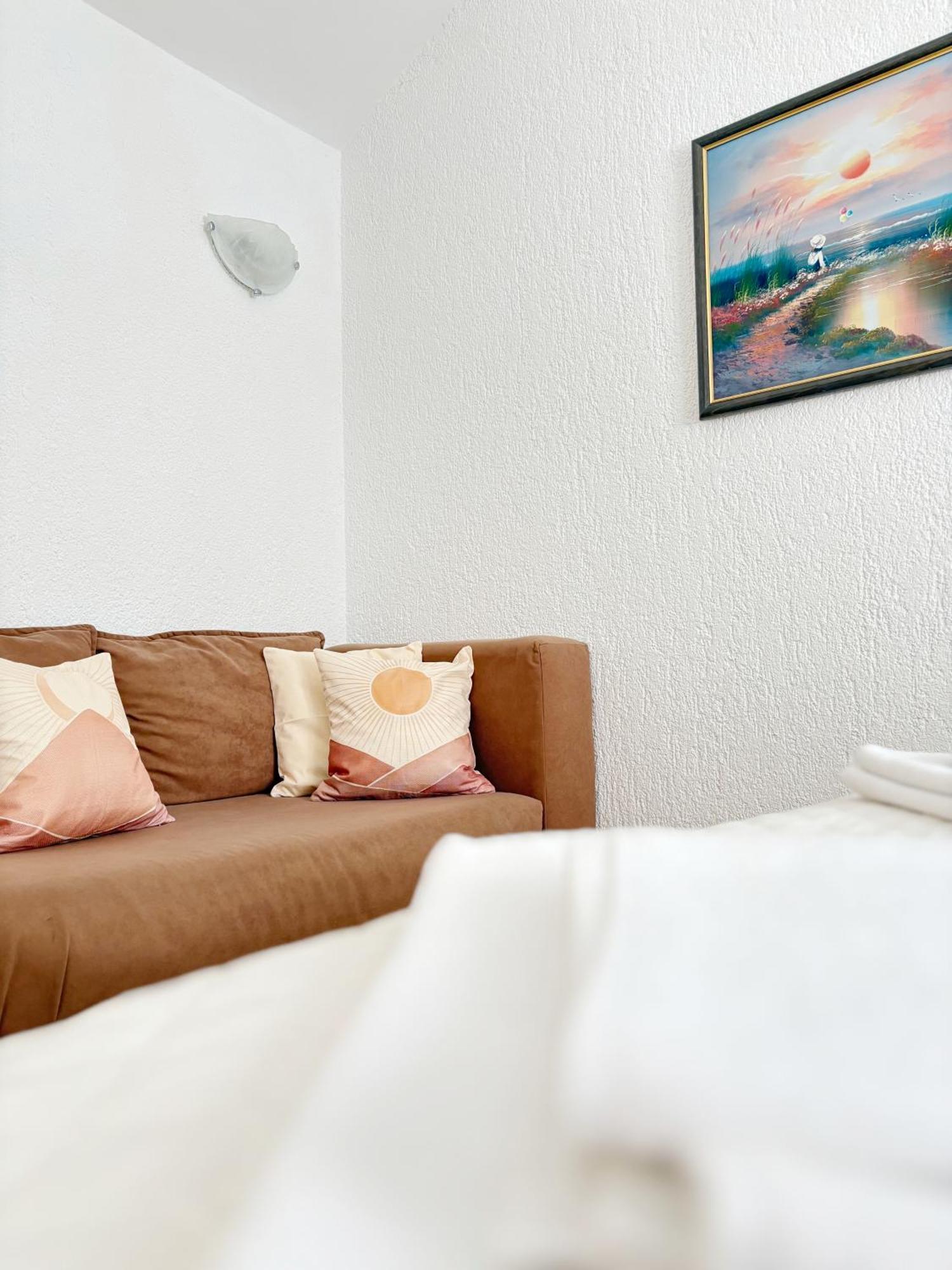 S&P City Center Apartments コトル エクステリア 写真