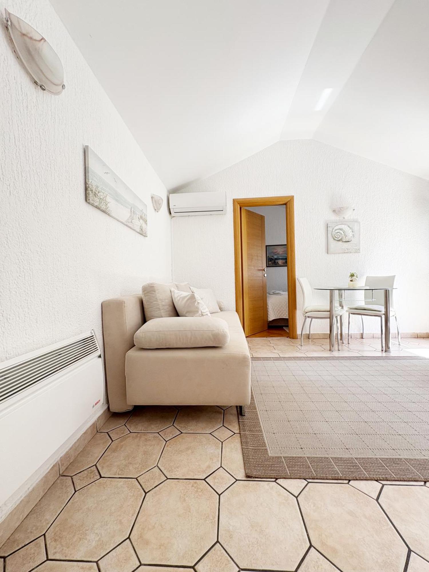 S&P City Center Apartments コトル エクステリア 写真
