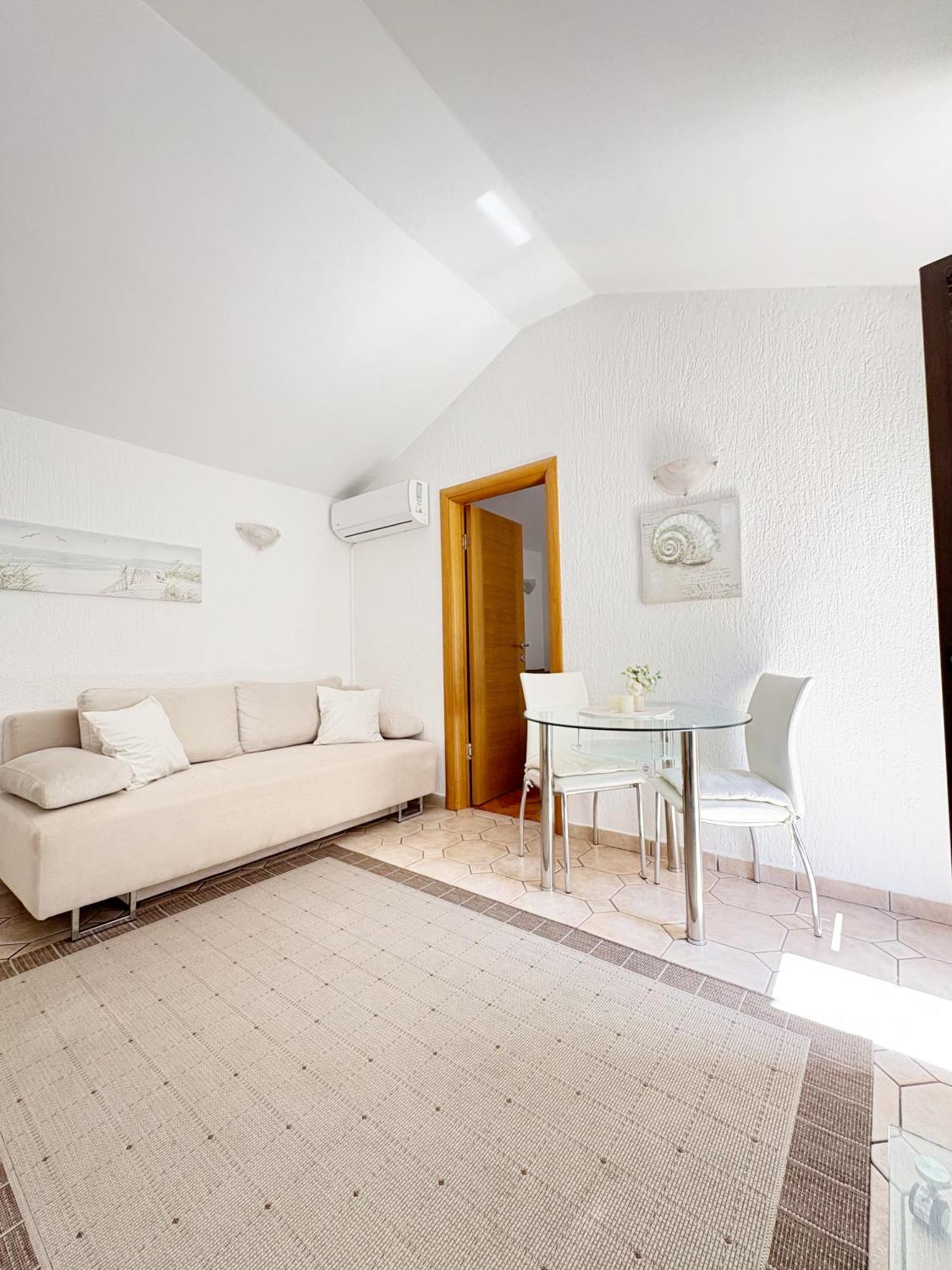 S&P City Center Apartments コトル エクステリア 写真