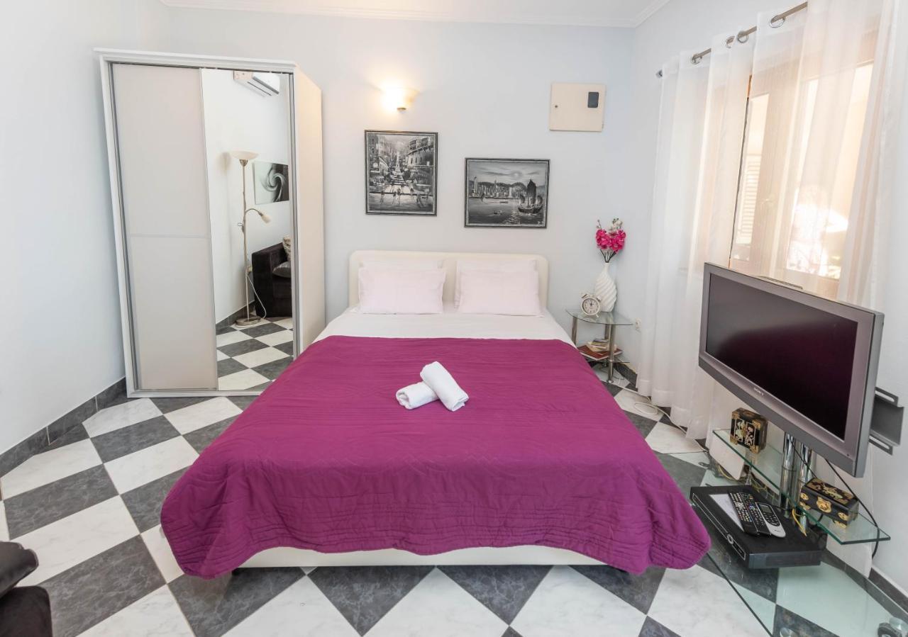 S&P City Center Apartments コトル エクステリア 写真