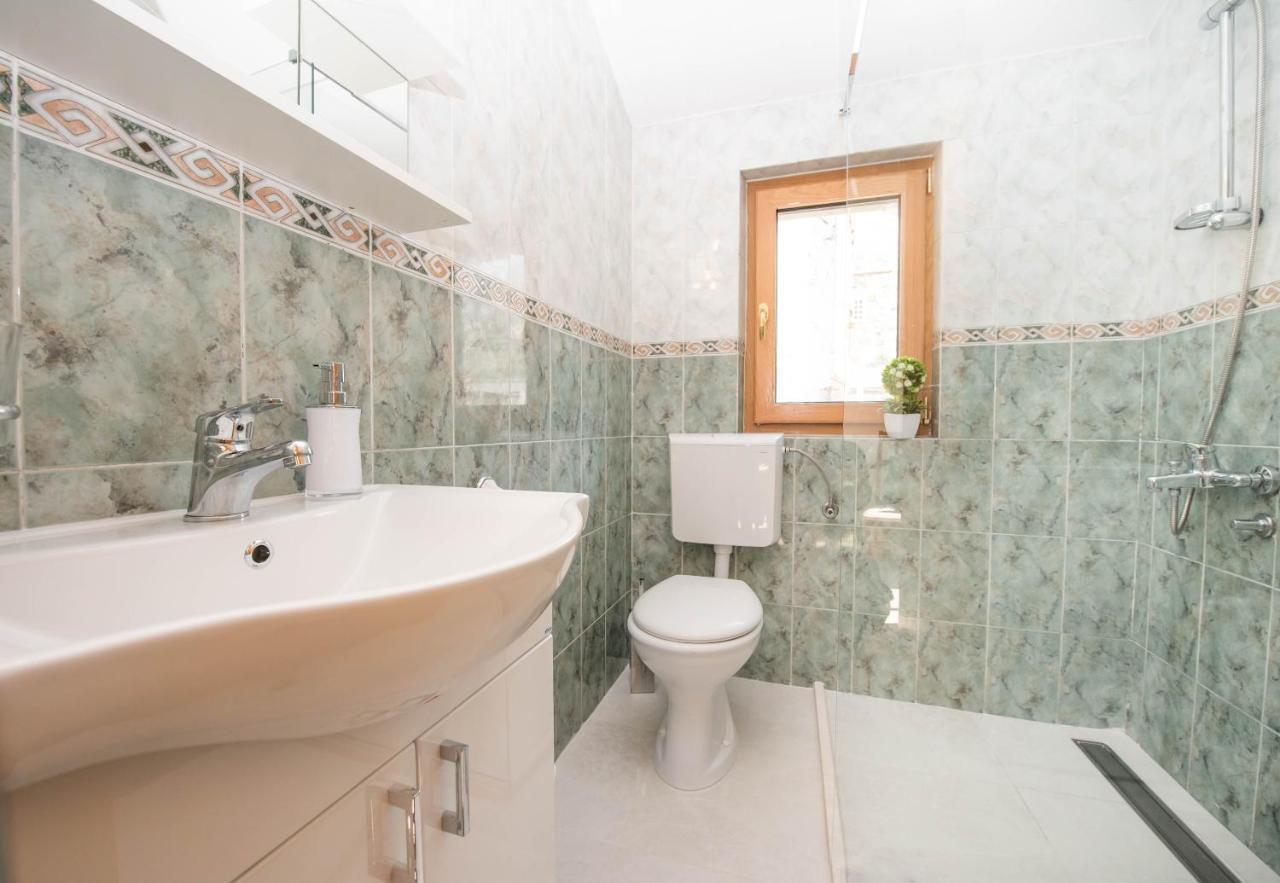 S&P City Center Apartments コトル エクステリア 写真