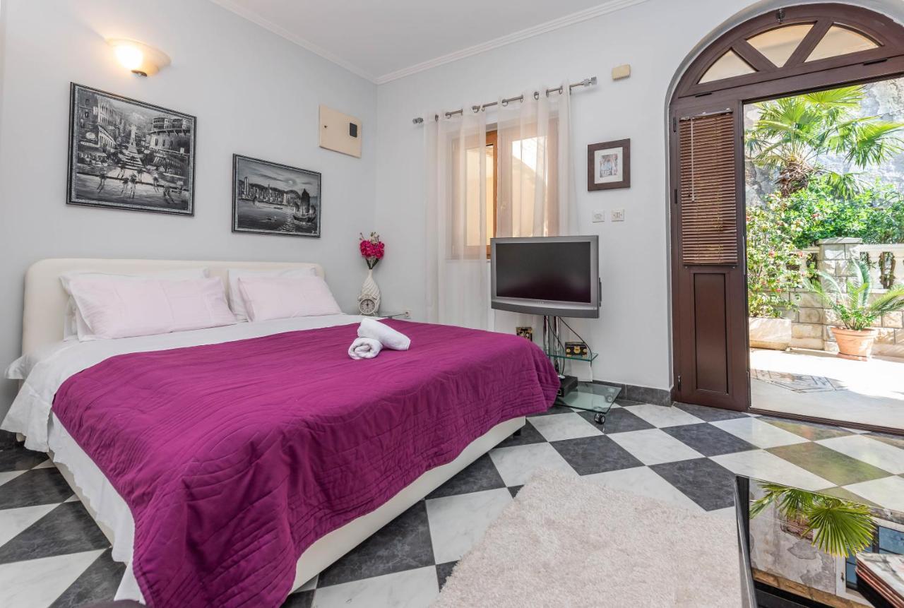 S&P City Center Apartments コトル エクステリア 写真